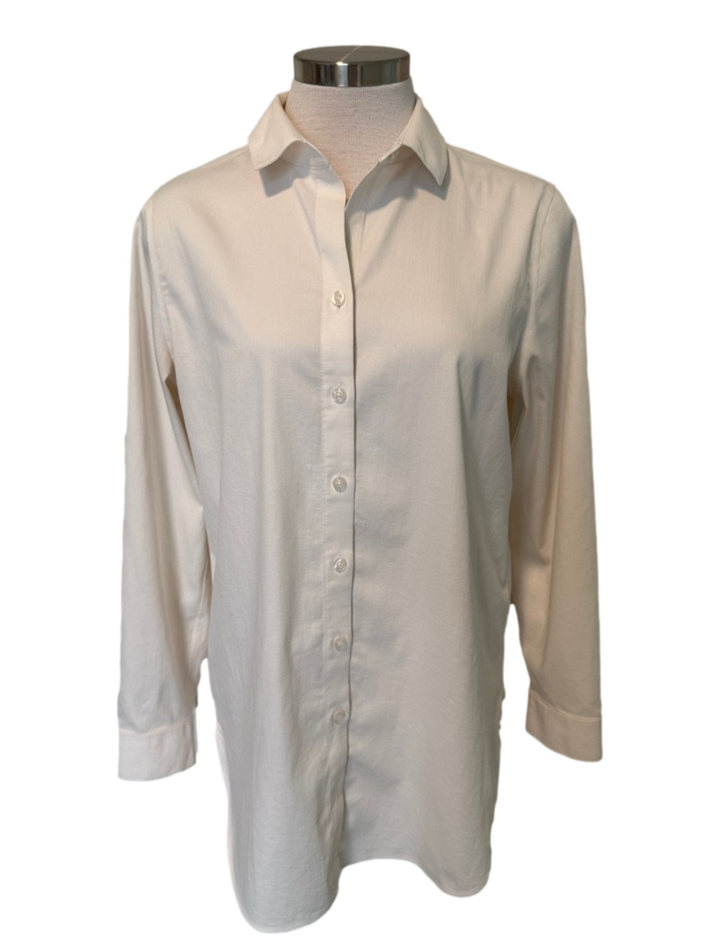 Chico’s cream button up blouse sz 6